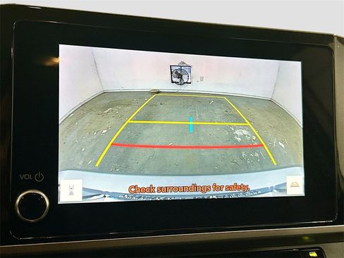 Used 2026 Toyota Camry LE w/ Convenience Package image 11