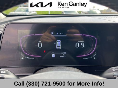 Certified 2024 Kia Sportage EX image 33