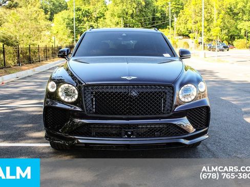 Used 2024 Bentley Bentayga AWD/4WD image 9