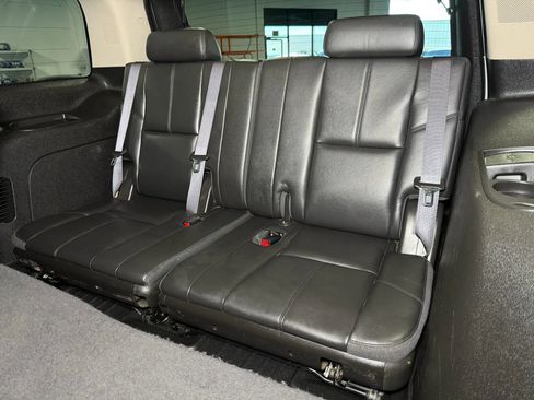 Used 2012 Chevrolet Tahoe LT AWD/4WD image 21