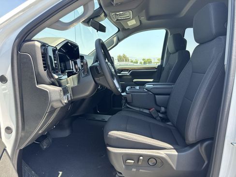 New 2026 GMC Sierra 1500 Elevation w/ LPO, Elevation Black Package RWD image 21
