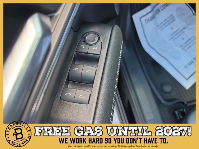 New 2027 GMC Terrain Elevation w/ LPO, Floor Liner Package FWD image 18