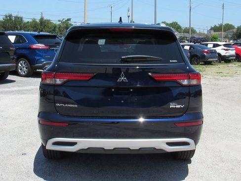 New 2025 Mitsubishi Outlander SEL image 4