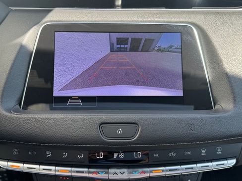 Used 2020 Cadillac XT4 Premium Luxury image 25