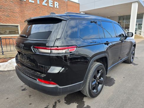 Used 2021 Jeep Grand Cherokee L Laredo image 7