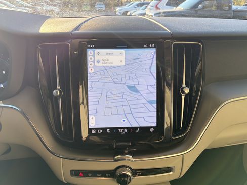 Certified 2023 Volvo XC60 B5 Core w/ Climate Package image 24