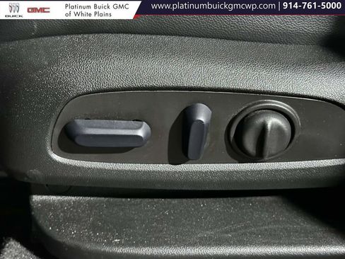 Used 2024 Chevrolet Equinox RS w/ LPO, Floor Liner Package image 22