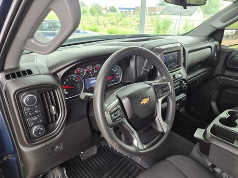 Used 2021 Chevrolet Silverado 1500 Custom w/ LPO, Dark Essentials Package AWD/4WD image 13