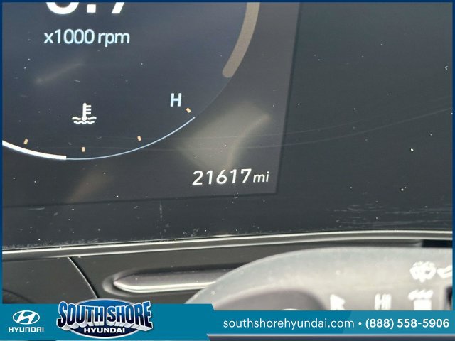 Certified 2024 Hyundai Kona Limited AWD/4WD image 29