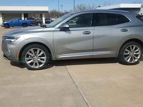 Used 2023 Buick Envision Avenir image 5