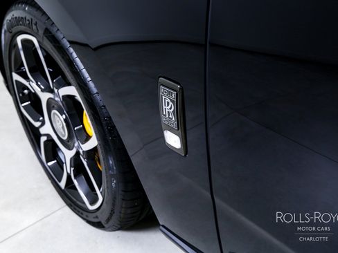 Certified 2024 Rolls-Royce Cullinan Black Badge w/ Dark Exterior Package AWD/4WD image 46