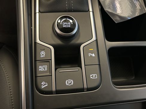 New 2026 Kia Sorento S w/ S Panoramic Sunroof Package FWD image 23