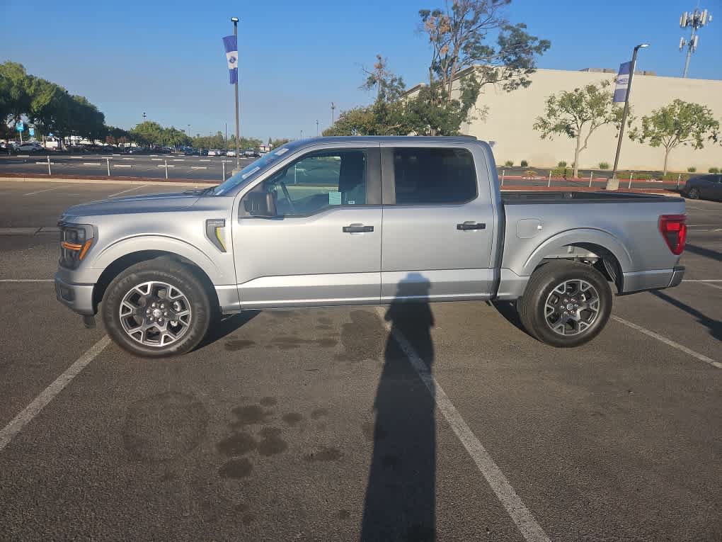 Used 2024 Ford F150 STX RWD image 4