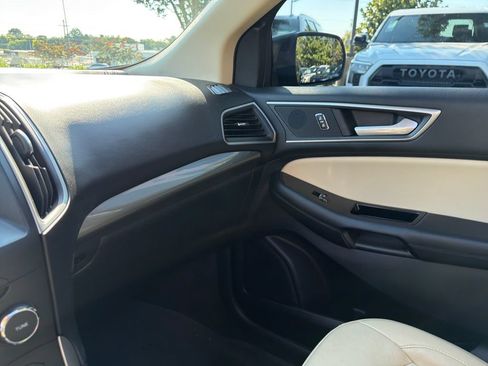 Used 2018 Ford Edge SEL w/ Equipment Group 201A FWD image 34