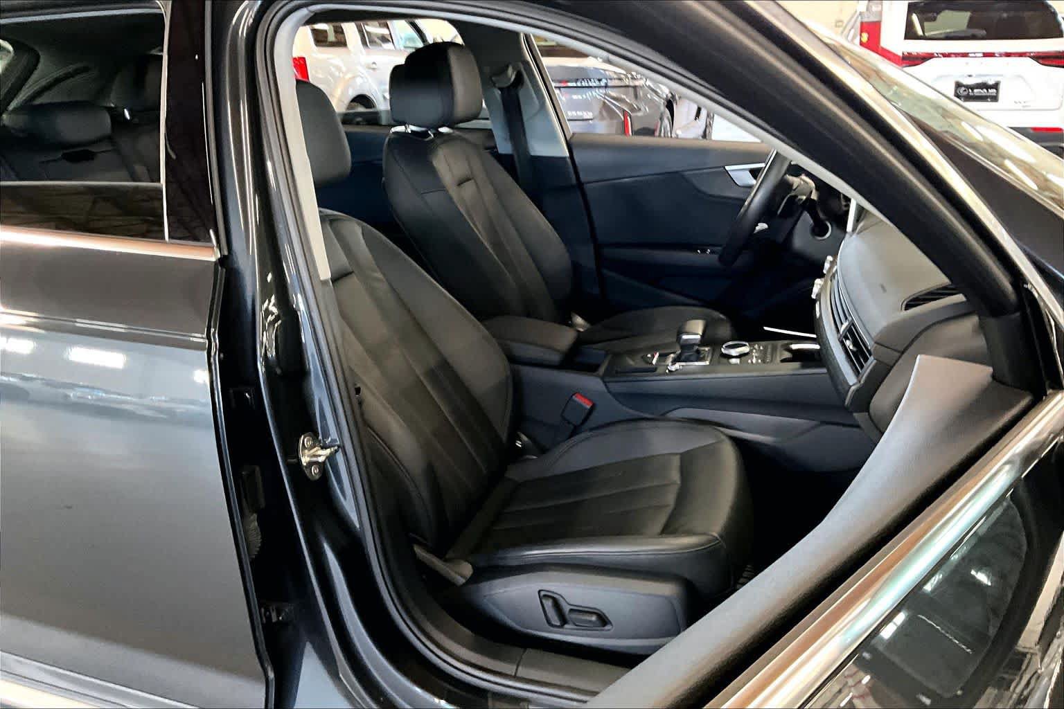 Used 2018 Audi A4 2.0T allroad Premium Plus AWD/4WD image 29