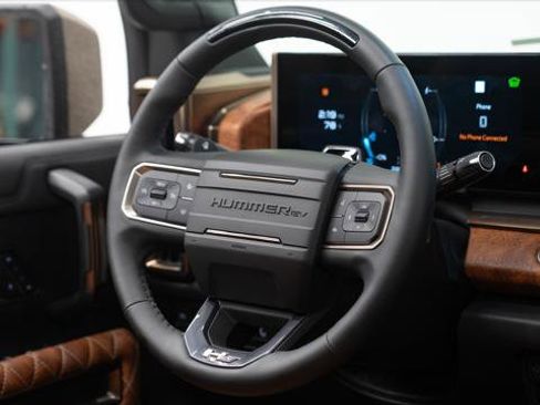 Used 2025 GMC Hummer EV 3X image 46