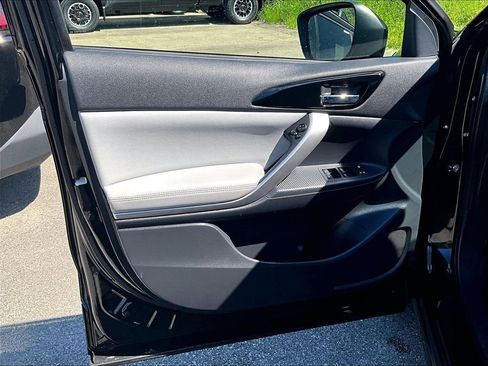 Used 2024 Mitsubishi Eclipse Cross SEL AWD/4WD image 8