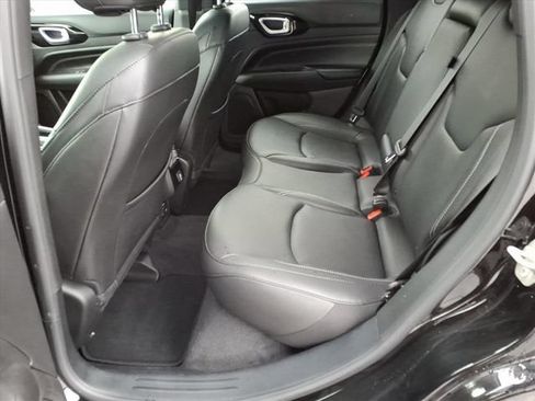 Used 2024 Jeep Compass Limited w/ High Altitude Package AWD/4WD image 14