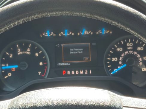 Used 2016 Ford F150 XLT w/ Equipment Group 302A Luxury image 14