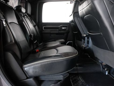 Used 2023 RAM 3500 Laramie AWD/4WD image 34