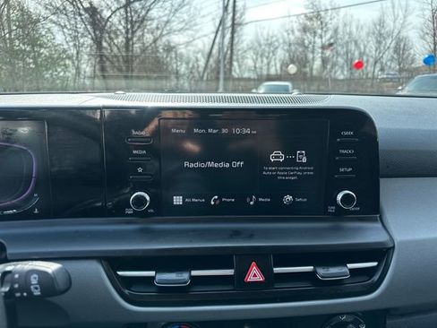 Used 2024 Kia Seltos LX image 35