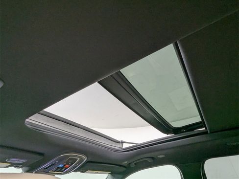 Used 2025 Jeep Grand Cherokee Limited image 26