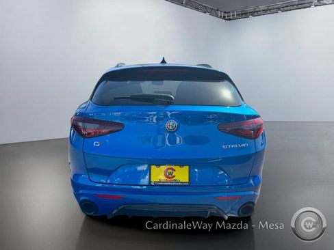 Used 2023 Alfa Romeo Stelvio Veloce AWD/4WD image 5