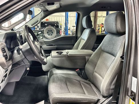 Used 2025 Ford F150 XLT w/ Equipment Group 301A Standard image 12