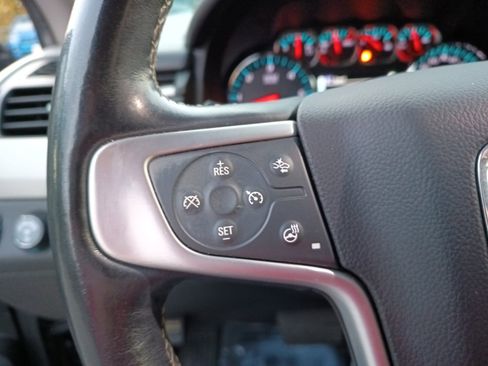 Used 2019 GMC Yukon XL SLT w/ Open Road Package image 22