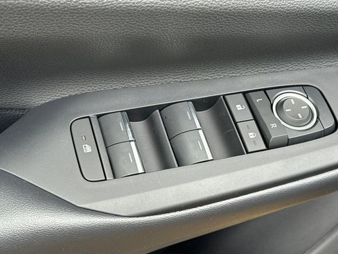 New 2026 Toyota Prius Plug-In Hybrid image 11