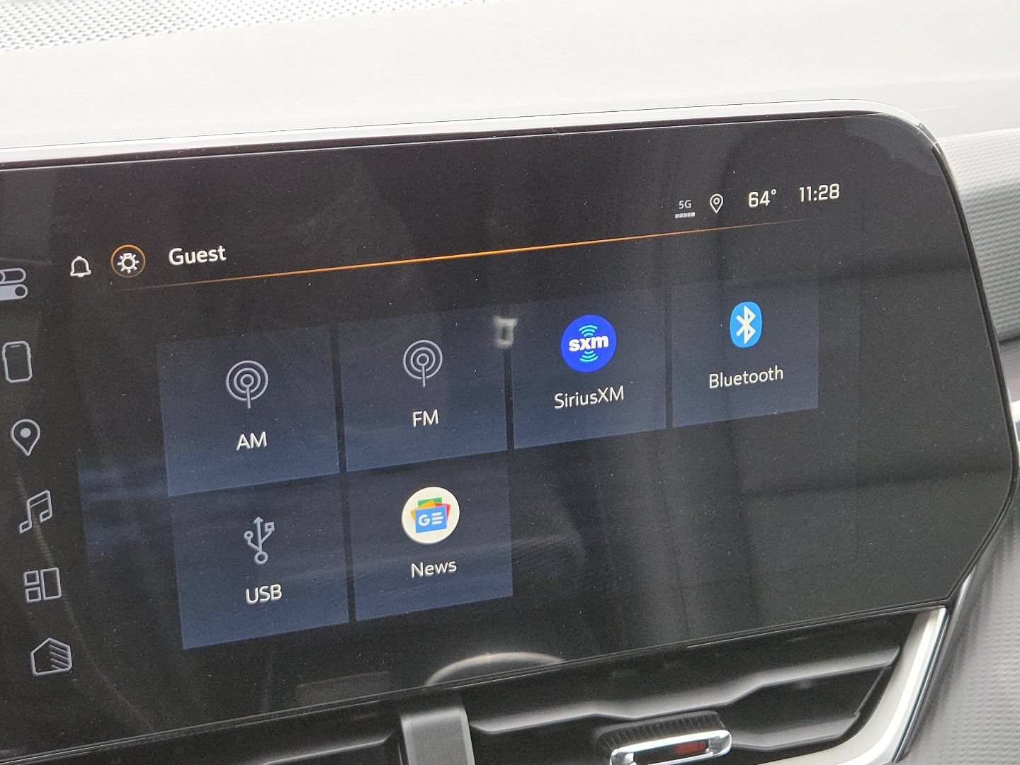 New 2026 Chevrolet Equinox LT w/ Convenience Package II AWD/4WD image 34
