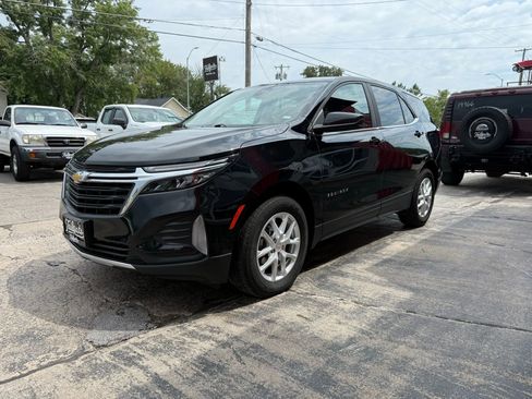 Used 2022 Chevrolet Equinox LT image 4