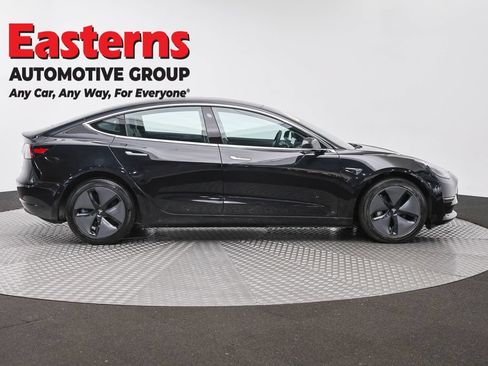 Used 2018 Tesla Model 3 Long Range AWD/4WD image 4