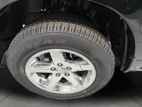 Used 2012 RAM 1500 Express image 10