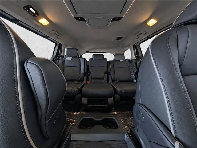 New 2027 Honda Odyssey Touring image 14