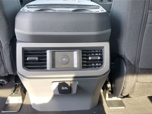 New 2026 Ford F250 XLT w/ XLT Premium Package image 43