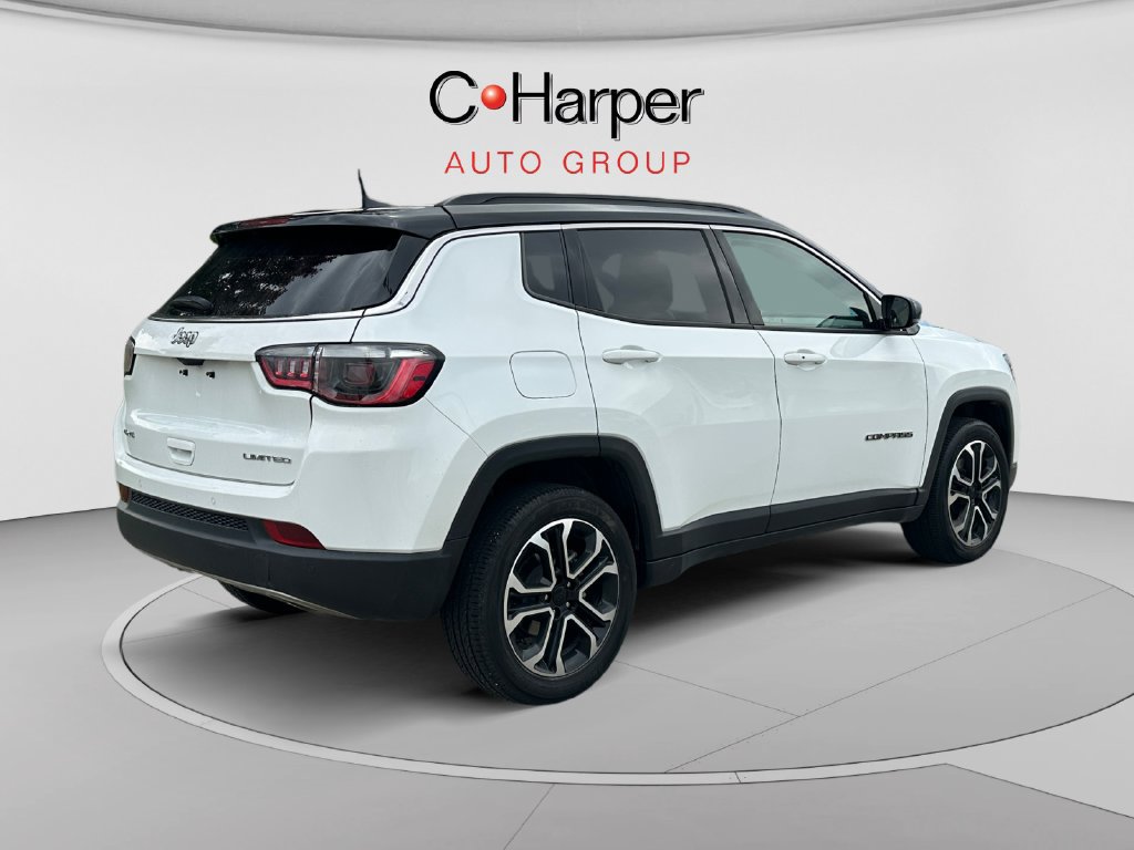 Used 2023 Jeep Compass Limited AWD/4WD image 3