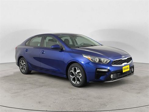 Used 2021 Kia Forte LXS image 7
