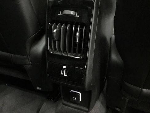 Used 2023 Jeep Compass Latitude w/ Sun and Sound Group AWD/4WD image 20
