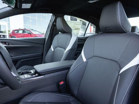 New 2026 Toyota Camry Hybrid image 7