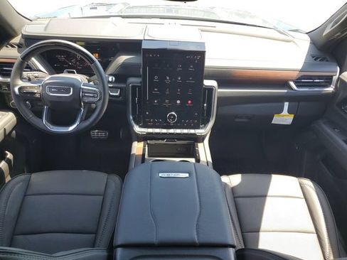 Used 2026 GMC Yukon Denali w/ Denali Reserve Package AWD/4WD image 28
