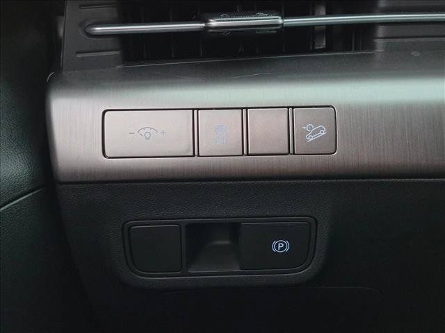 Used 2026 Hyundai Kona SEL Sport FWD image 16