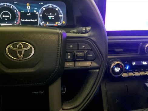 Used 2025 Toyota 4Runner TRD Pro AWD/4WD image 19