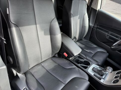 Used 2009 Volkswagen Passat Komfort FWD image 9