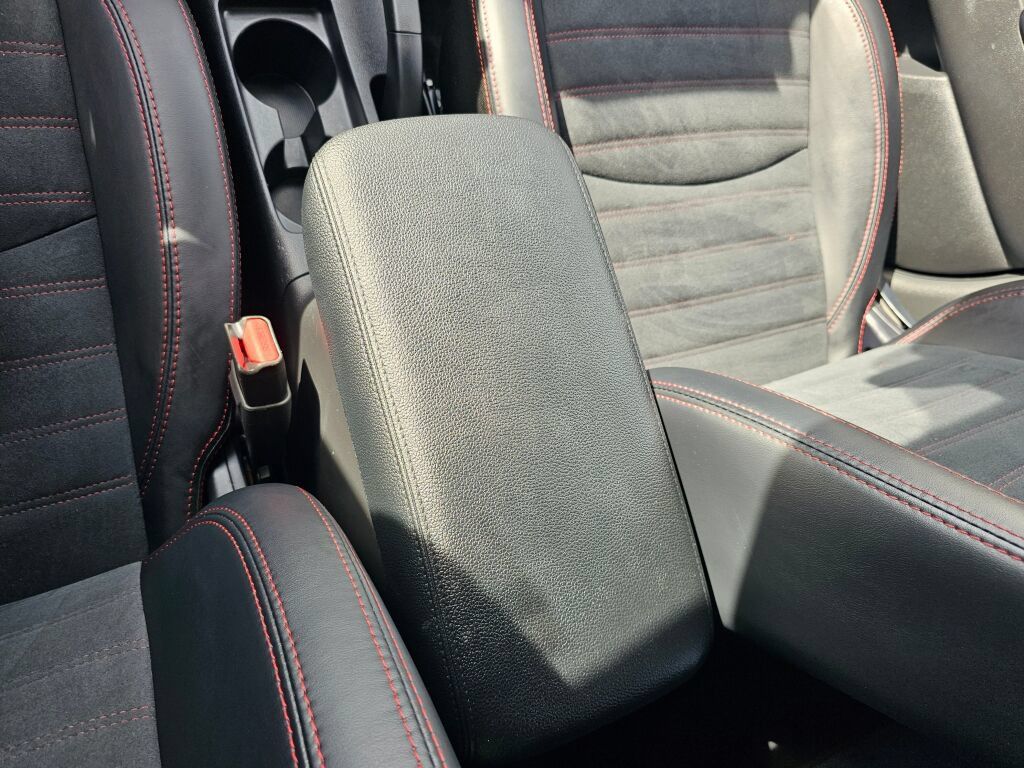 Used 2024 Mitsubishi Outlander Sport SE AWD/4WD image 25
