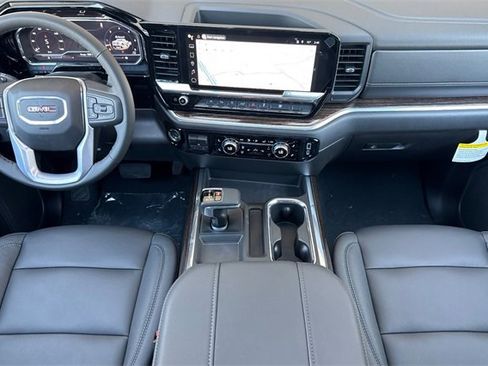 New 2025 GMC Sierra 1500 Elevation w/ Elevation Premium Package image 15