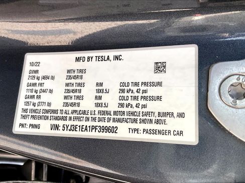 Used 2023 Tesla Model 3 Standard Range RWD image 32