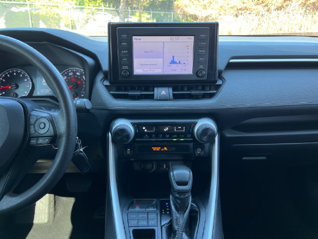Used 2019 Toyota RAV4 LE w/ All Weather Liner Package AWD/4WD image 19