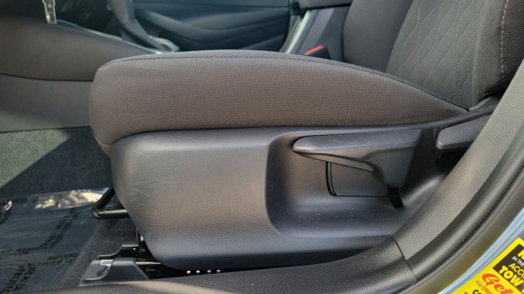 Certified 2025 Toyota Corolla LE FWD image 16