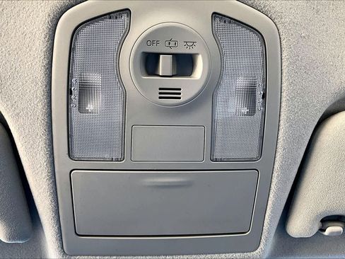 Used 2012 Toyota Prius V Two image 33